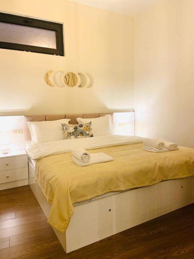 Luxury Apartment In Old Tbilisi With Terrace Екстериор снимка
