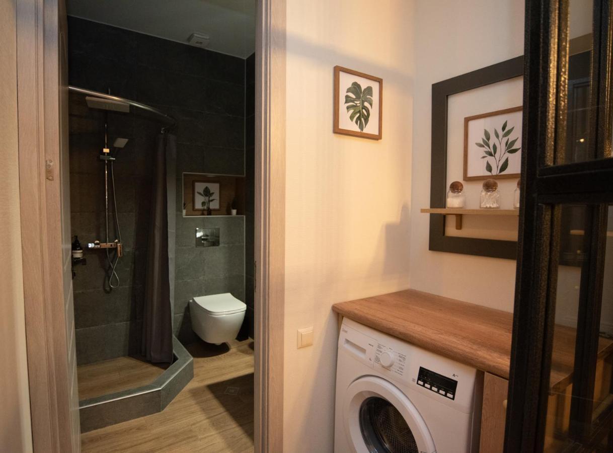 Luxury Apartment In Old Tbilisi With Terrace Екстериор снимка