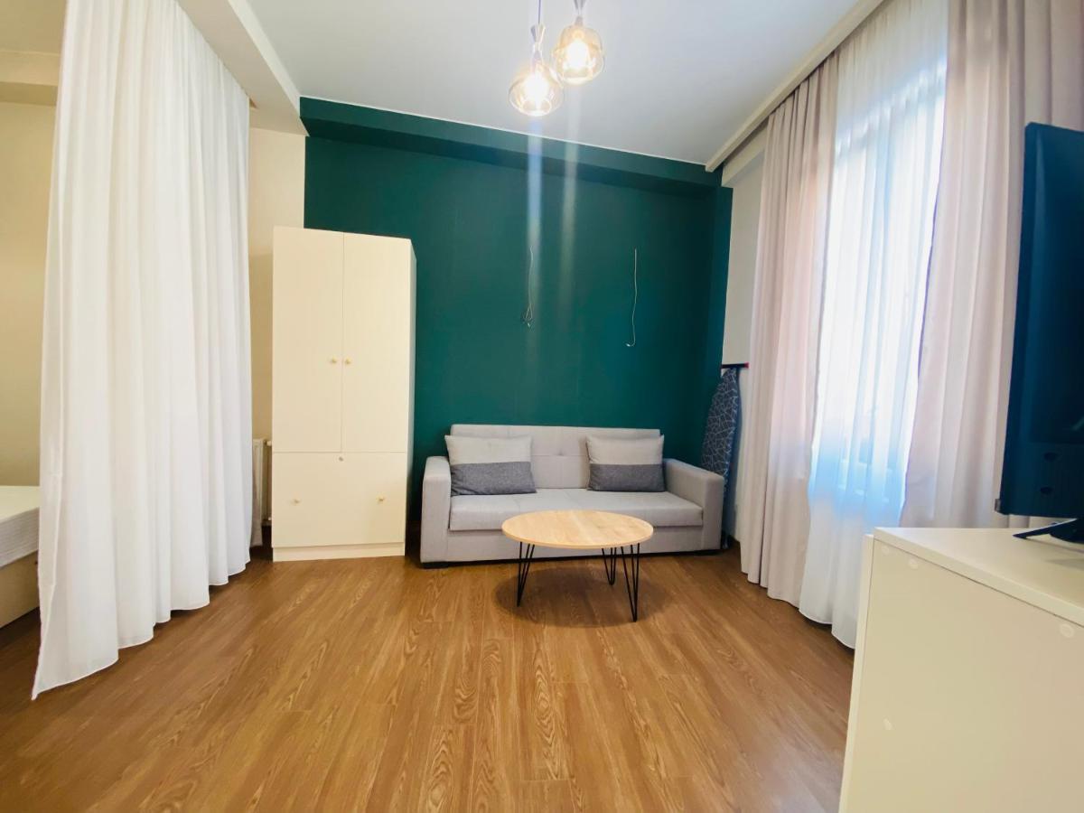 Luxury Apartment In Old Tbilisi With Terrace Екстериор снимка